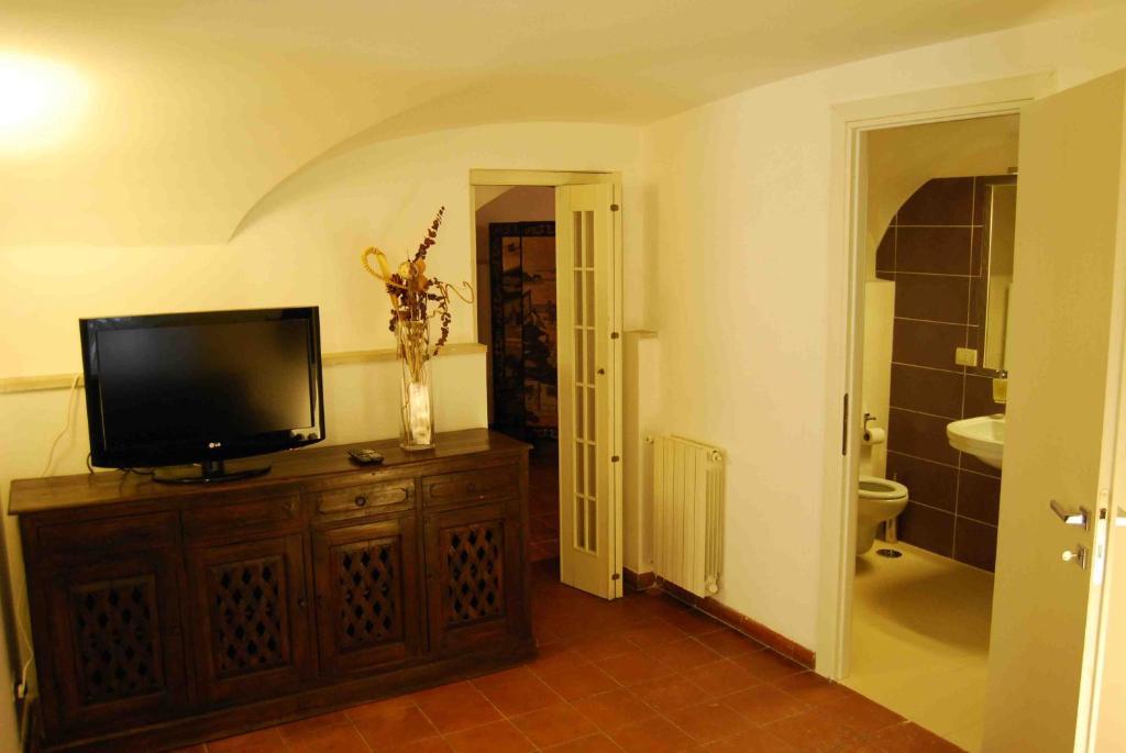 The Vault Suite Roma Quarto foto